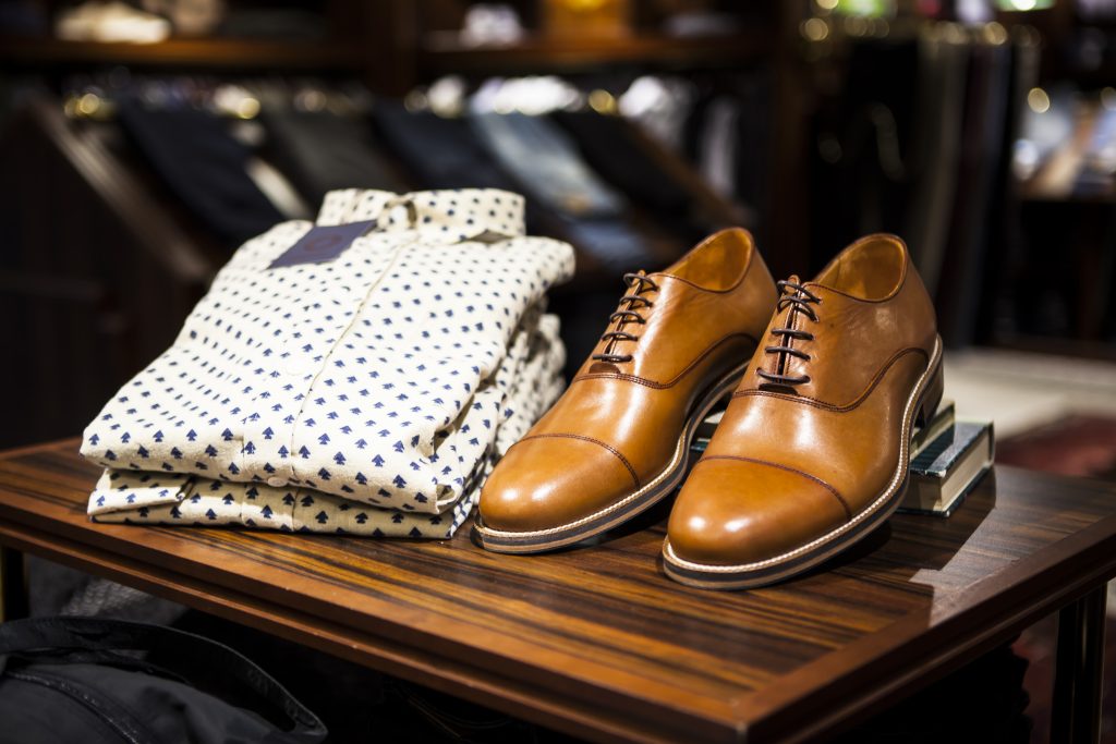 Selectie van de beste herenschoenen van dit moment inclusief klassieke veterschoenen en sportieve instappers
