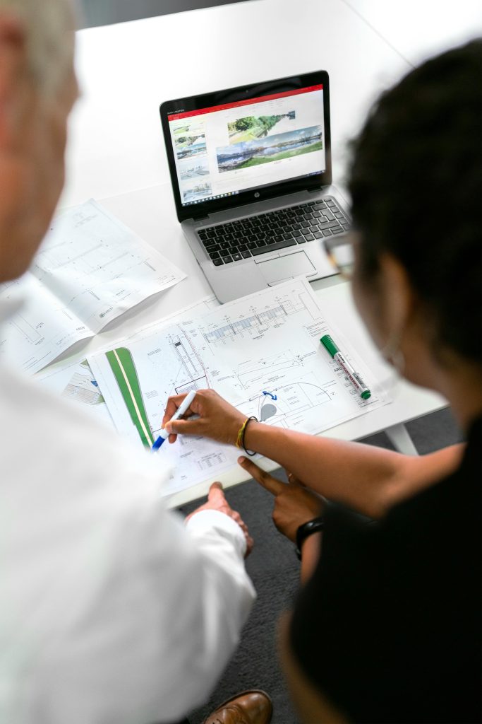 Bouwtechnische keuring van installatiesystemen in gebouwen door bouwkundig ingenieursbureau