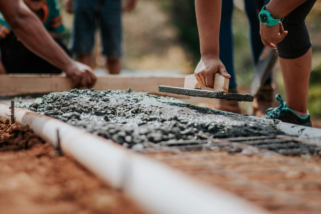 Multi Mortel Brabant: zandcement bestellen voor stratenmakers, aannemers en doe-het-zelvers met snelle levering en perfecte k