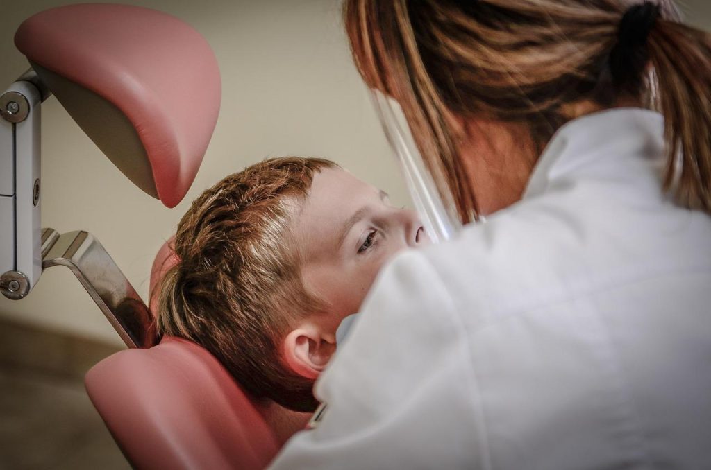 Gewoon Gaaf preventief mondverzorgingsprogramma voor kinderen met focus op gezonde tanden en poetsinstructies